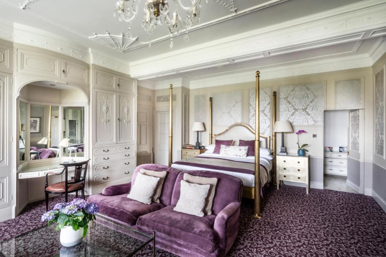 Woodlands Park Hotel Cobham  Exterior foto